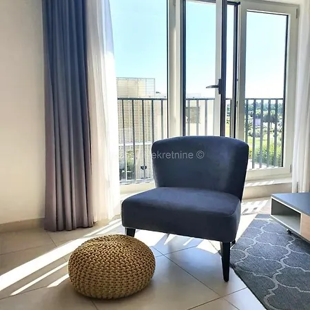Lux Vista