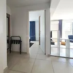 Lux Vista *